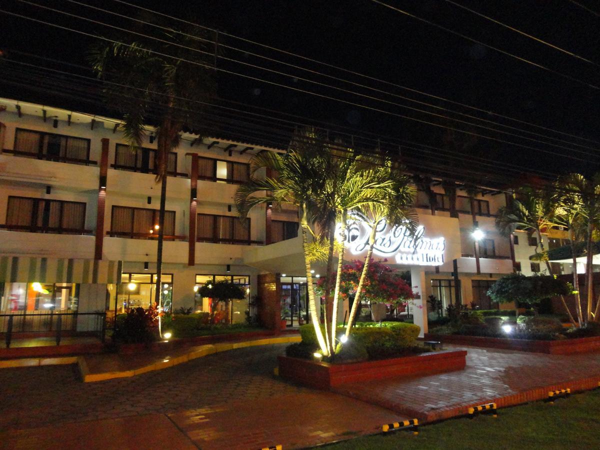 Las Palmas Santa Cruz de La Sierra Exterior foto